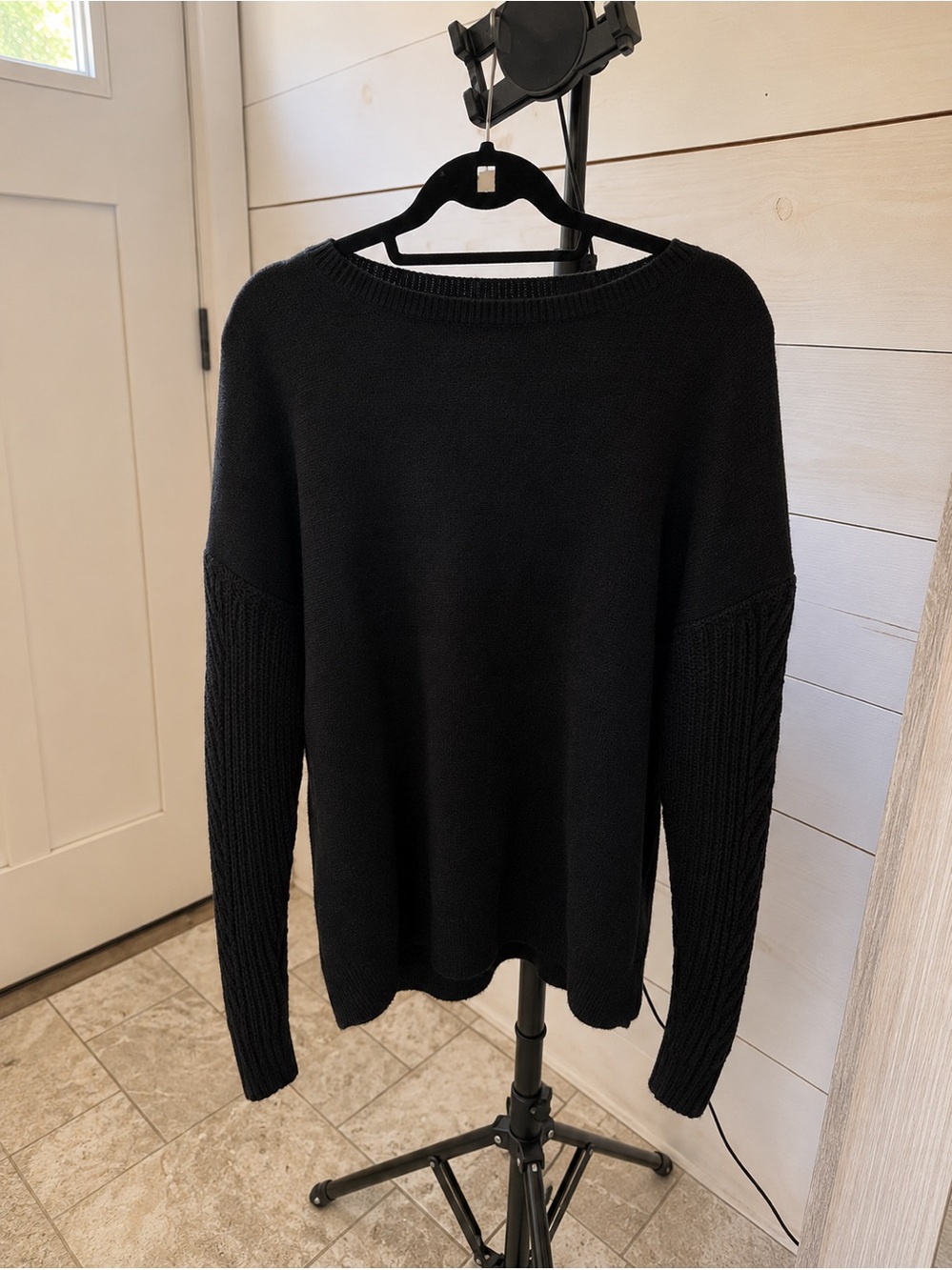 Women's Black Crewneck Sweater — Classic Knit